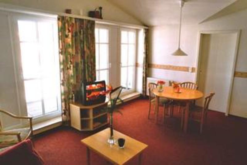 Ferienwohnung Im Seepark Sellin We Phòng bức ảnh
